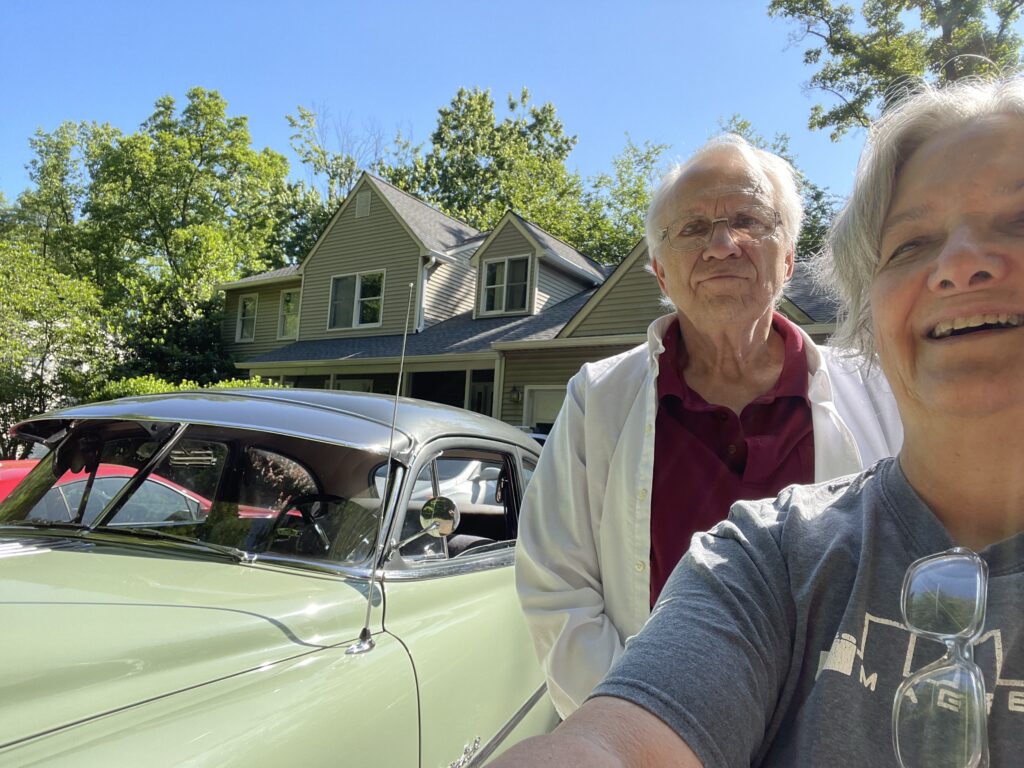 1951 Pontiac Chieftain, Larry and Maia